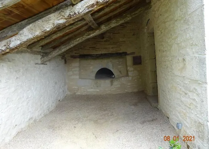 Casa de Férias Le Fournil De Terrisse *